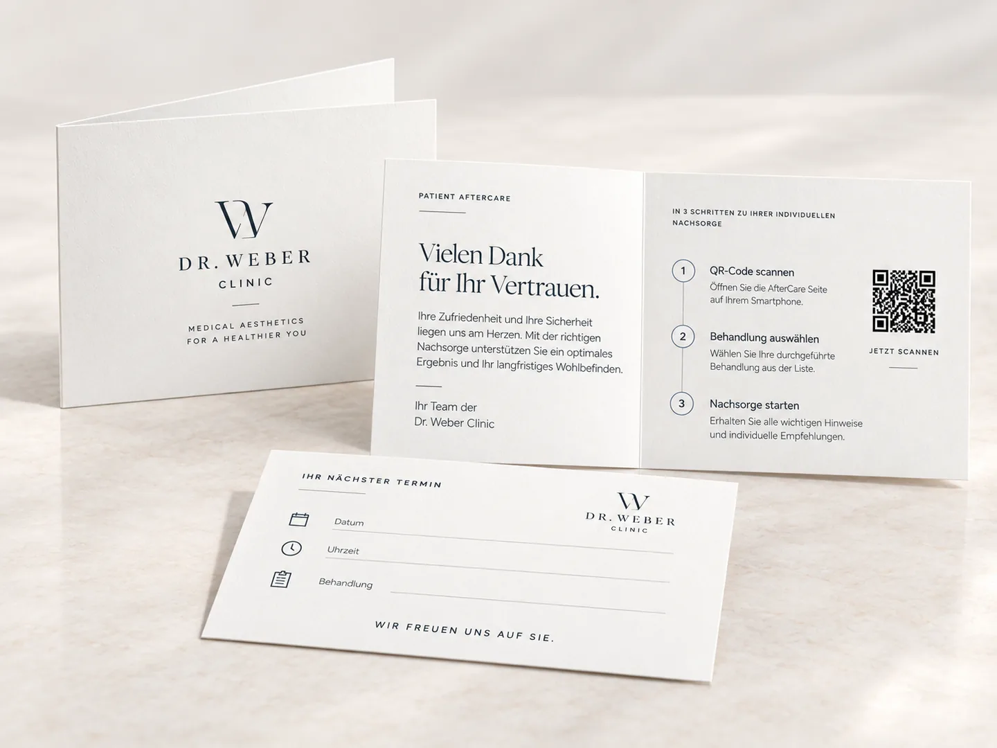 Gebrandete AfterCare-Karten mit QR-Code